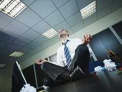 Rahasia Kenapa Tarik Napas Dalam Bisa Menenangkan