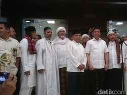 Massa 313 Minta Sekjen FUI Dibebaskan, Wiranto akan Kontak Kapolri