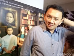Besuk Warga Sakit di Cilandak, Ahok Bicara Kekurangan Dokter di DKI
