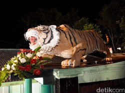 Begini Wajah Baru Patung Macan Cisewu yang Diresmikan