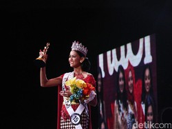 Bunga Jelitha Ibrani dari DKI Jakarta Juara Puteri Indonesia 2017