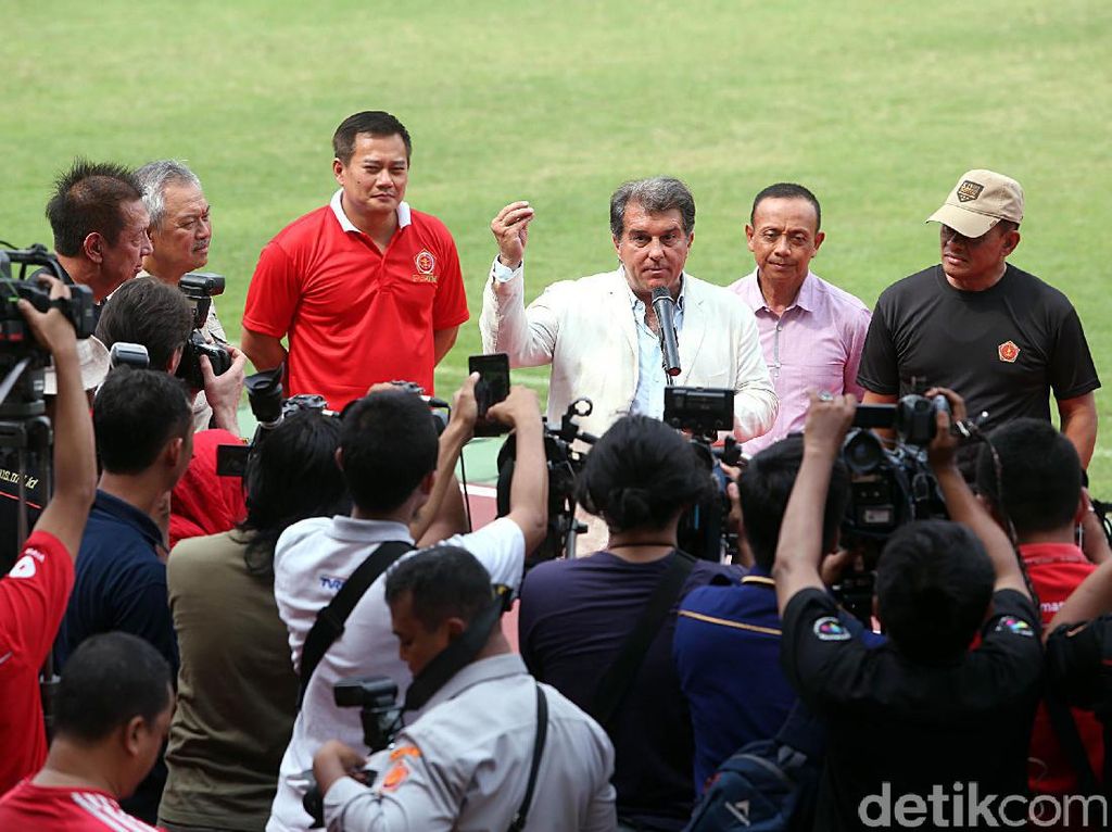 Sepakbola Adalah Budaya, Bukan Hanya Tentang Menendang Bola dan Talenta Sepakbola Adalah Budaya, Bukan Hanya Tentang Menendang Bola dan Talenta