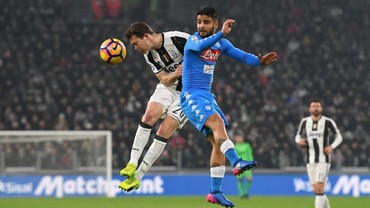 Napoli Wajib Menang atas Juventus untuk Jaga Asa Raih Scudetto