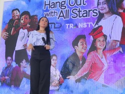 Pokoke Joged! Juwita Bahar Ajak Goyang Pengunjung Hangout With All Stars