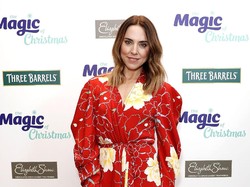 Mel C Manggung dengan Lengan Kekar, Begini Lho Rahasianya