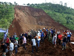 Pemprov Jatim Gandeng UGM dan ITS Petakan Daerah Rawan Longsor