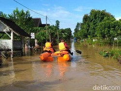 Ratusan Rumah Warga di Lumajang Tergenang Banjir Setinggi 1 Meter