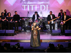 Titi DJ dan Bams Bakal Sepanggung dalam Konser Intim Titi DJ dan Bams Bakal Sepanggung dalam Konser Intim