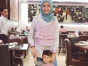 Revalina S Temat Bicara tentang Perkembangan Anak