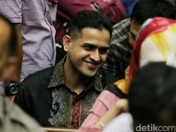 Tawa Kecil Nazaruddin Saat Ditanya Jaksa Soal Yasonna Laoly