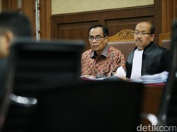 Terdakwa e-KTP Kerap Titip Duit Dolar untuk Kunker