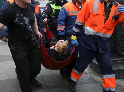 Bom Meledak di Stasiun Kereta di St Petersburg Rusia