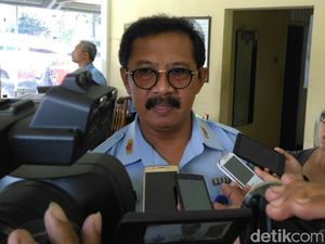 Ortu Siswa SMA Taruna Nusantara Ramai-ramai Jenguk Anak