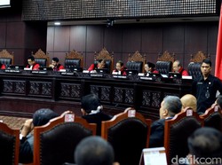 MK Menangkan Gubernur Gorontalo Rusli Habibie