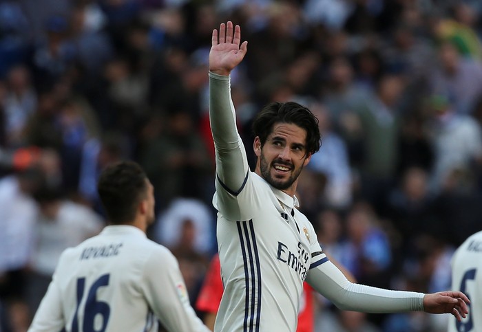Isco Lega Madrid Bisa Kalahkan Alaves