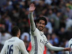Isco Lega Madrid Bisa Kalahkan Alaves