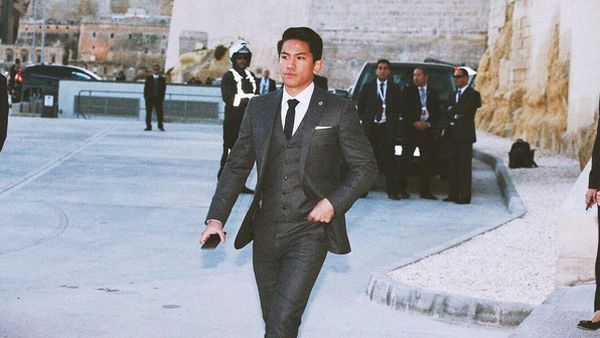 Gaya Hidup Mewah Pangeran Brunei, Olahraga Mahal Hingga Helikopter Pribadi