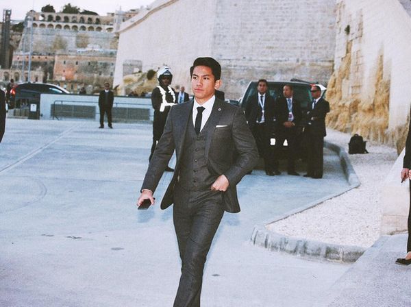 Gaya Hidup Mewah Pangeran Brunei, Olahraga Mahal Hingga Helikopter Pribadi