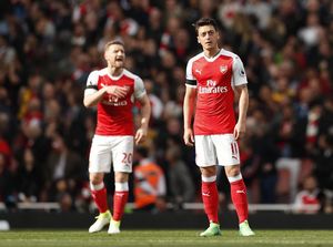 Merson Sebut Ada Suporter Arsenal yang Ingin Timnya Wenger Kalah