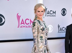 Obsesi Baru Nicole Kidman: Pakai Gaun Bermotif Binatang