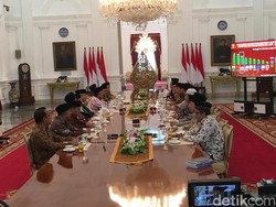 Jokowi Bertemu dengan Para Ulama di Istana