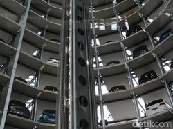 Menara Kaca Kembar di Wolfsburg Ini, Tempat Parkir Mobil Baru VW