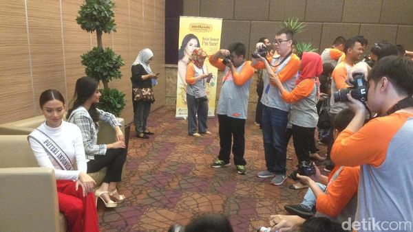 Ketika Anak dengan Autisme Jadi Fotografer Putri Indonesia 2017