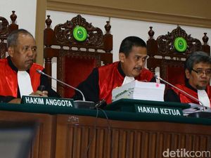 Sidang Tuntutan Ahok Tidak Ditunda