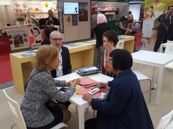 Ketika Negara Lain Berminat pada Literasi Indonesia