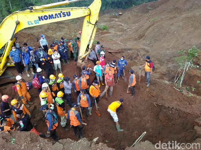 Cerita di Balik Penghentian Pencarian Korban Longsor di Ponorogo