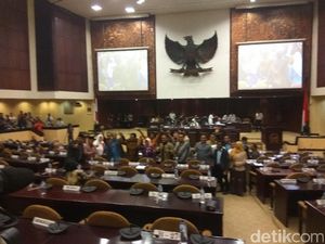 Tanpa Pejabat MA, DPD Buka Paripurna Sumpah Jabatan Pimpinan Baru