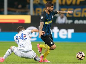 Banega Tiap Hari Makin Bahagia di Inter Banega Tiap Hari Makin Bahagia di Inter
