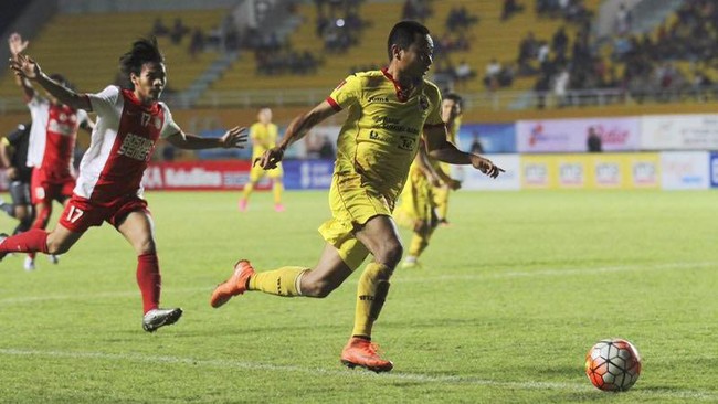 Pemain-Pemain Gaek yang Terdepak dari Kompetisi karena Regulasi