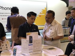 Galaxy S8 vs iPhone 7 di Gadget Invasion Week