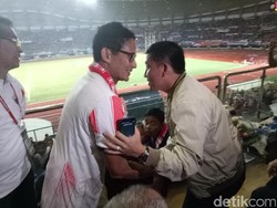 Sandiaga Saksikan Laga Persija Vs Timnas U-22 di Stadion Patriot