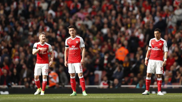 Terlempar dari Empat Besar, Arsenal Diminta Tetap Tenang