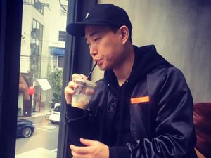 Terungkap! Istri Kang Gary Leessang Ternyata Pegawainya Sendiri