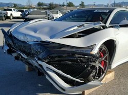 Bemper Ringsek, Mobil Sport Honda Dilelang dengan Harga Murah