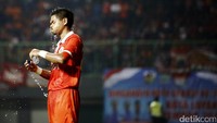 Bambang Pamungkas juga diturunkan untuk memberikan pengalaman bagi para Timnas u-22.