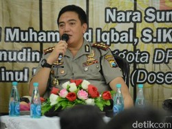 Polisi Masuk Kampus Sebarkan Kebhinekaan dan Keutuhan NKRI