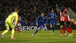 Leicester Benamkan Sunderland
