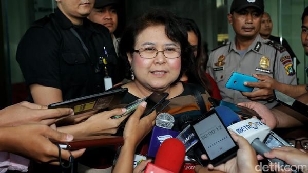 Kasus e-KTP, Elza Syarief Diperiksa KPK Selama 7 Jam