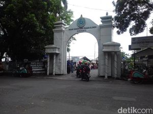 Pedagang Pasar Klewer Baru Keluhkan Luas Kios yang Menyempit