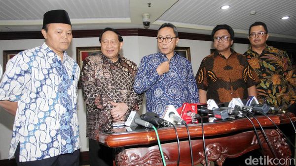 Pimpinan MPR Jumpa Pers Terkait Terpilihnya OSO Jadi Ketua DPD