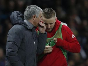 Ini Alasan Mourinho Bakal Pakai Skema Tiga Bek Lawan Chelsea Ini Alasan Mourinho Bakal Pakai Skema Tiga Bek Lawan Chelsea