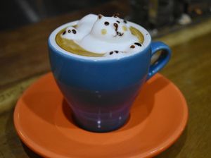 Mencicip Kopi Toraja Hingga Catpuccino berbentuk Lucu