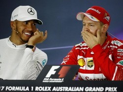 Vettel Ditantang Memutus Rekor Oke Hamilton di Shanghai