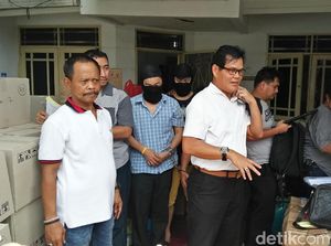 Bareskrim Tangkap 3 Tersangka Pabrik Salep Palsu di Kalideres