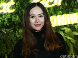 Aura Kasih Sebagai Ningsih, Perempuan dari Jalanan Mencari Kebahagiaan