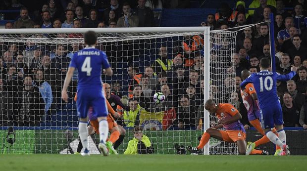 Hazard Dua Gol, Chelsea Kalahkan City